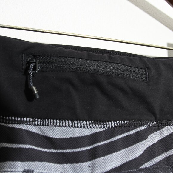 Lululemon Speed Short Marbled Mix White Black Liner Swift Ultra Low-Rise Size 6 - Picture 8 of 13